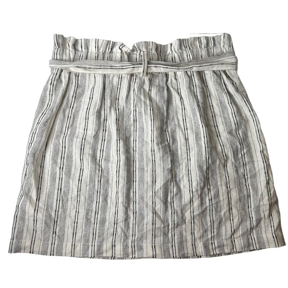 Topshop Striped Skirt. Size 10 - Picture 2 of 7